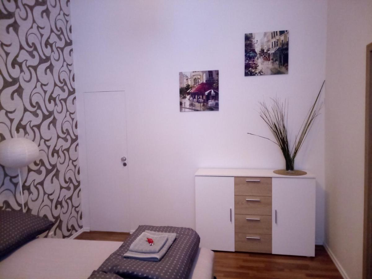 Gallys Apartments Прага Екстер'єр фото